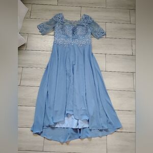 Elegant Blue Lace Dress Size M